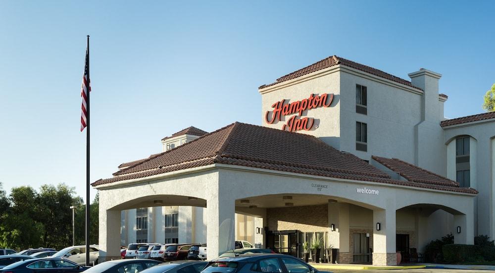 Hampton Inn Los Angeles Санта-Кларита Экстерьер фото