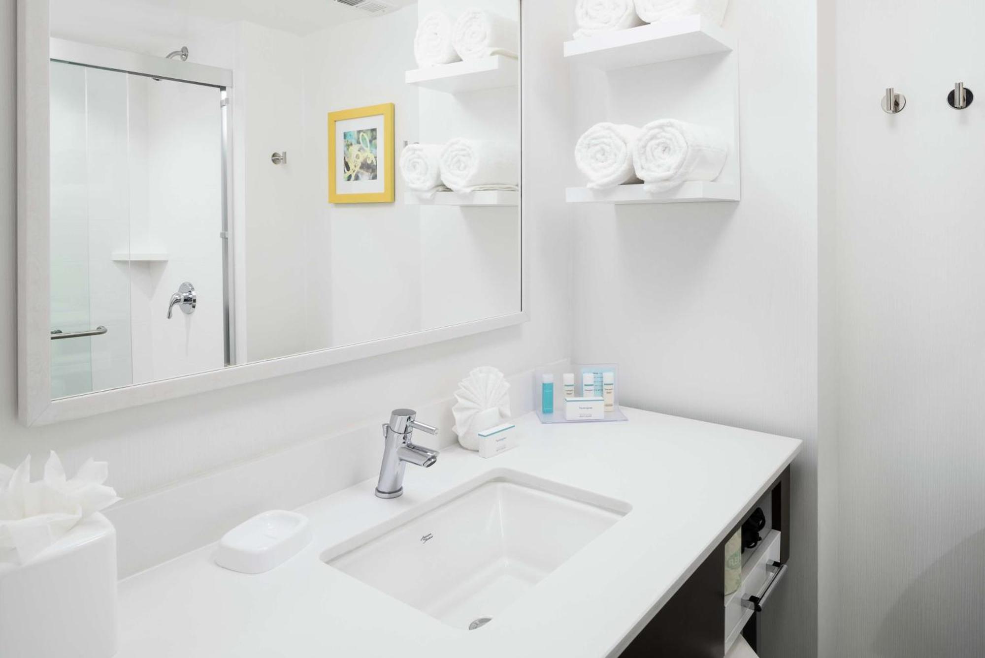 Hampton Inn Los Angeles Санта-Кларита Экстерьер фото