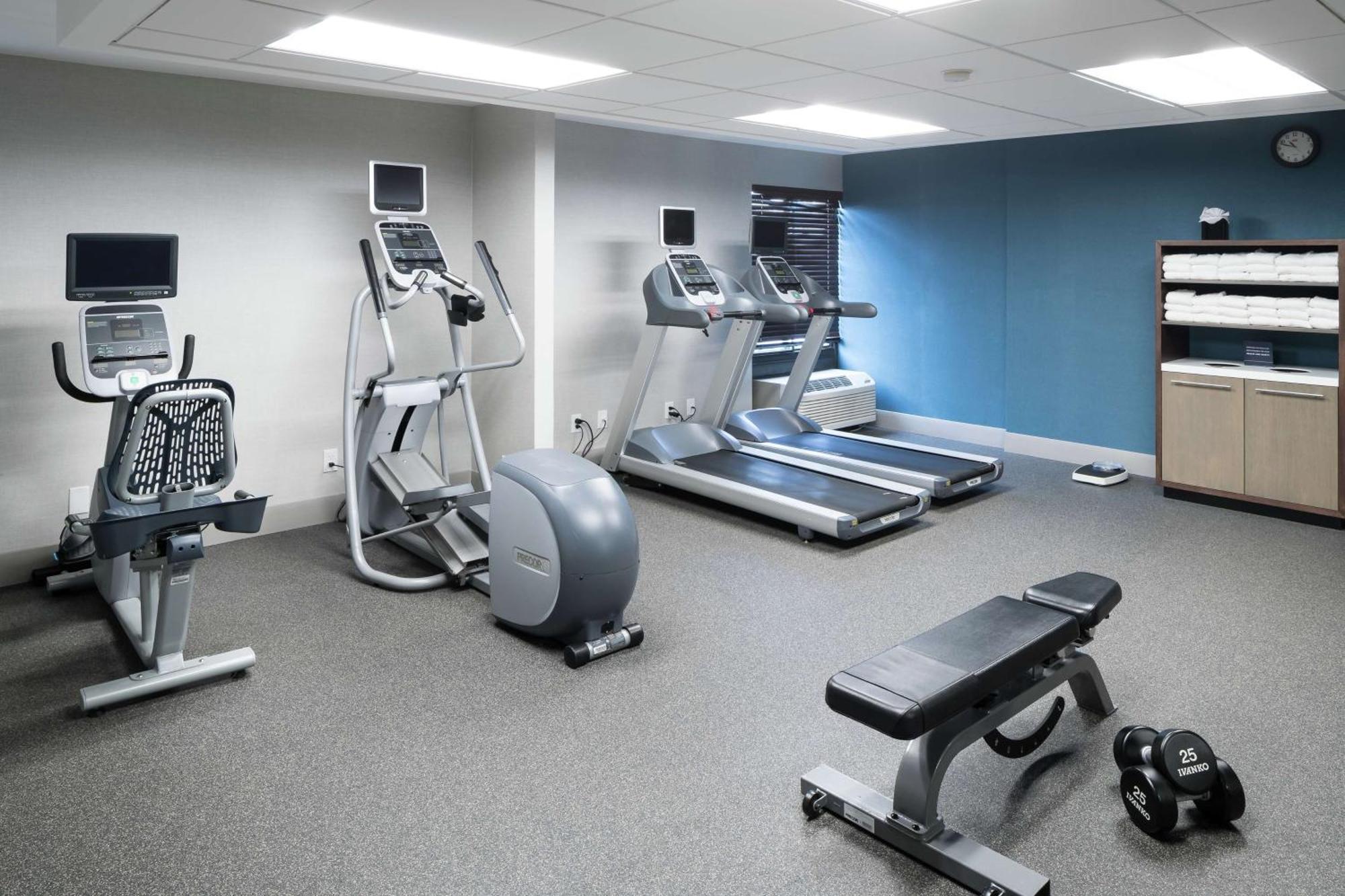 Hampton Inn Los Angeles Санта-Кларита Экстерьер фото