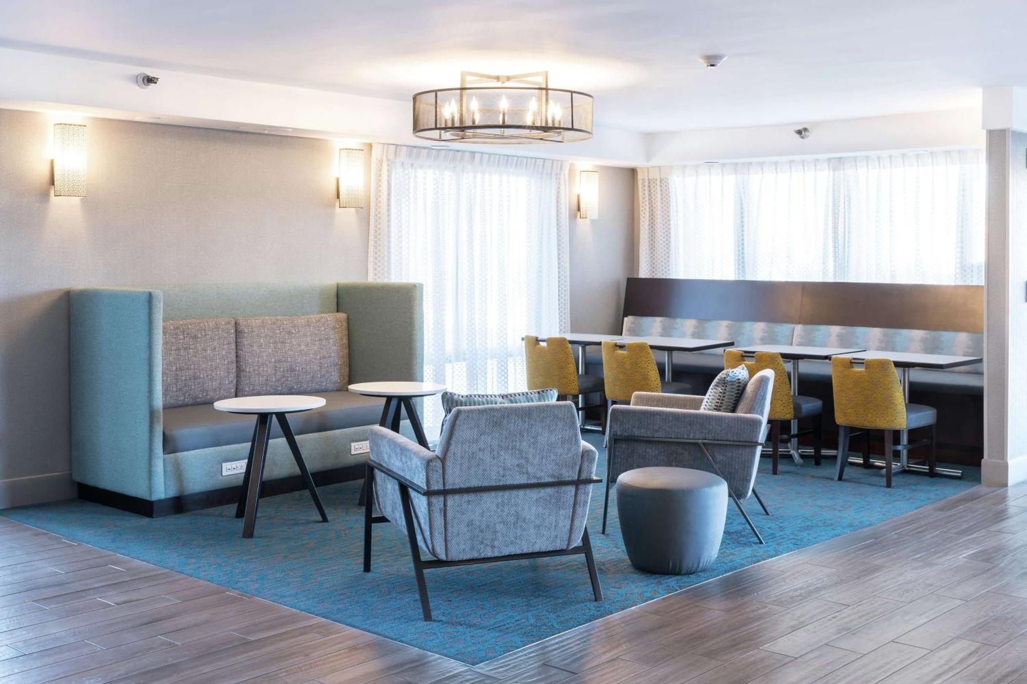 Hampton Inn Los Angeles Санта-Кларита Экстерьер фото