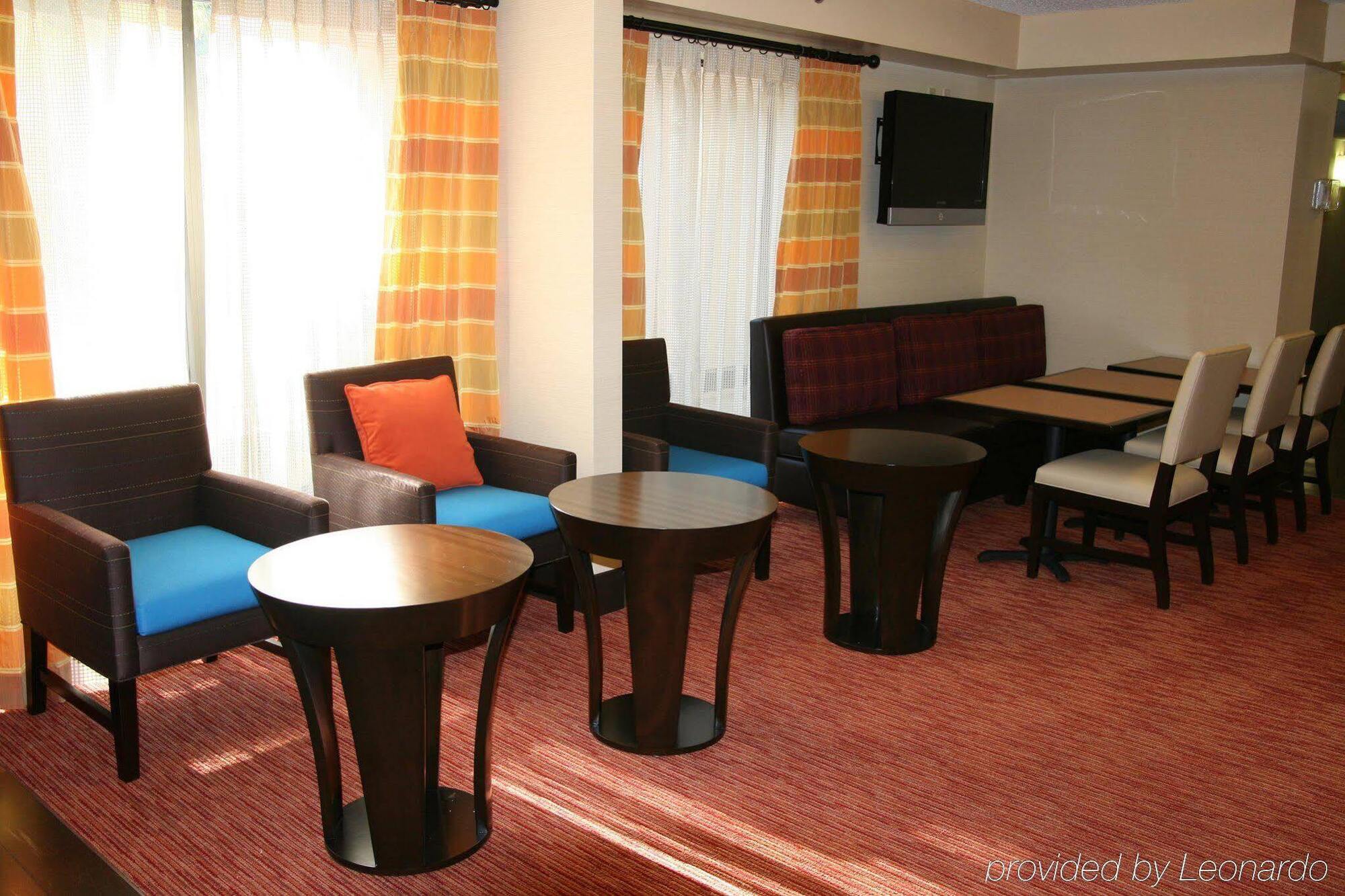 Hampton Inn Los Angeles Санта-Кларита Экстерьер фото